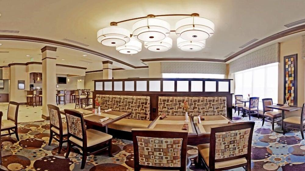Hilton Garden Inn Omaha East/Council Bluffs Zewnętrze zdjęcie